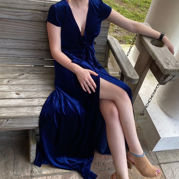 Velvet maxi dress - Picture 1 of 1